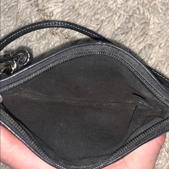 Coach: Black Leather Wristlet - Picture 5 of 5